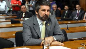 Senador Raupp pede a AGU cumprimento da isonomia salarial em ação proposta...