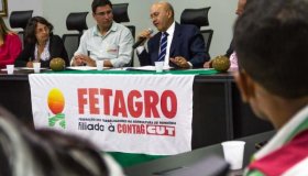 Governador Confúcio Moura recebe da Fetagro a Pauta do Grito da Terra 2016