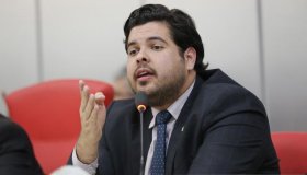 Jean Oliveira pede serviço de conservação na região de São Carlos