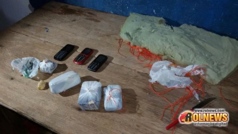 Mais um pacote com telefones e droga é arremessado para dentro de presídio de Cacoal
