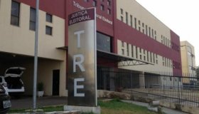 Oito advogados concorrem à lista sêxtupla para vaga no TRE