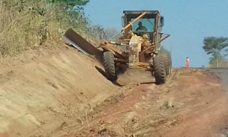 Acesso entre Alto Alegre e Rolim de Moura, RO-490 começa a ser recuperada