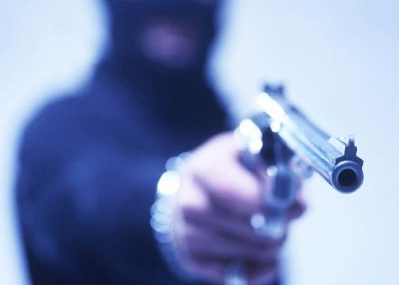 Agente Comunitária de Saúde é roubada por dois homens armados no Bairro Beira Rio