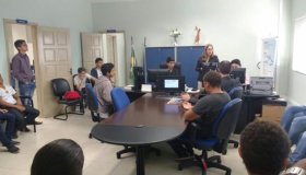 Alunos do Ensino Fundamental conhecem Vara do Trabalho em Pimenta Bueno