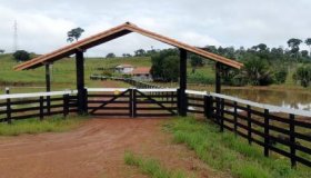 Classificados: Vende-se este sítio na Rodovia 479