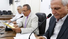 Comissão de Agropecuária distribui projeto e debate pauta do bezerro