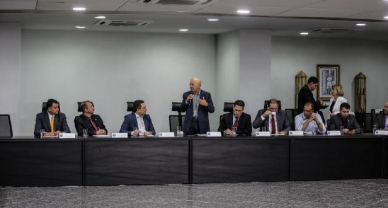 Falta de regularização de terras prejudica desenvolvimento de Rondônia, diz governador
