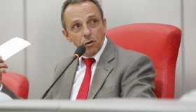 Lazinho destaca projeto que beneficia produtores interessados em preservação