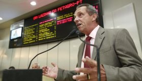 Lazinho elogia DER mas alerta Executivo sobre falta de investimento na...