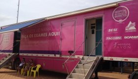 Carreta do Hospital de Câncer fará exames de mamografia em Cacoal