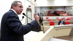 Lazinho da Fetagro pede providências para a Secretaria de Educação