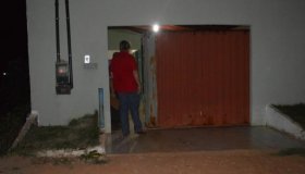 Homem é morto a tiros ao receber lanche em casa em Vilhena