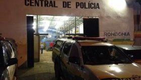 Mulher apanha do marido após mexer no celular dele em Porto Velho
