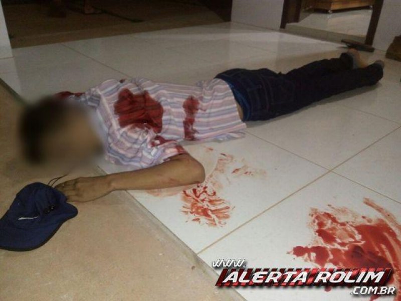 Rolim:Trio tenta roubar casa de policial militar em noite de natal e são recebidos a tiro; um ficou ferido