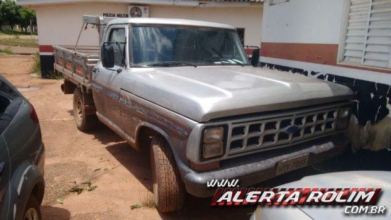 F-1000 furtada de ex-deputado de Cacoal é recuperada em Rolim de Moura