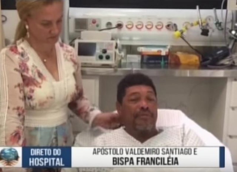Líder da Igreja Mundial do Poder de Deus, Valdemiro Santiago, leva facada durante culto em SP