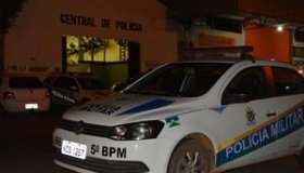 Mulher é presa por atear fogo na casa de ex-marido em Jaci-Paraná