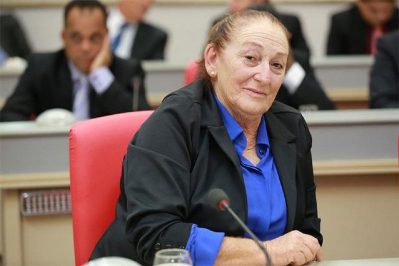 Portador de Mal de Parkinson, marido da ex-deputada Lúcia Tereza requer pensão da Assembleia