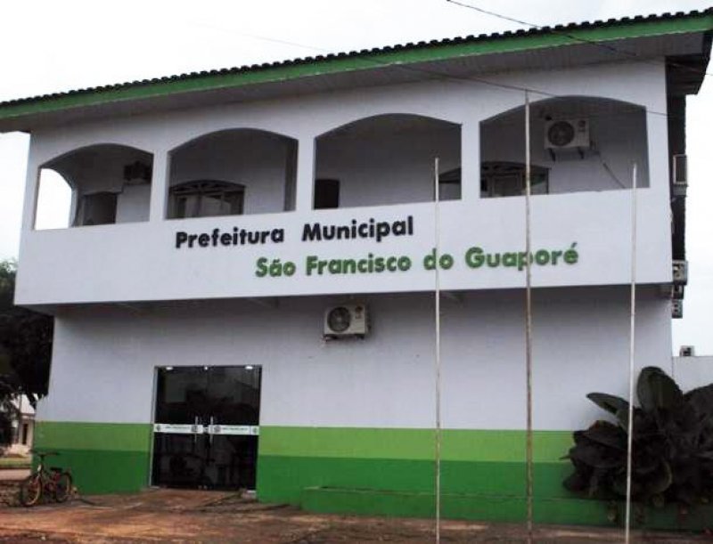 Prefeitura de São Francisco abre concurso com 88 vagas e salários de até R$ 2.940
