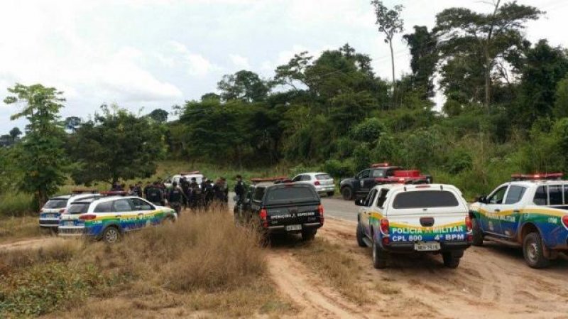 Bandidos trocam tiros com a polícia de Cacoal após cometer roubo em Espigão do Oeste