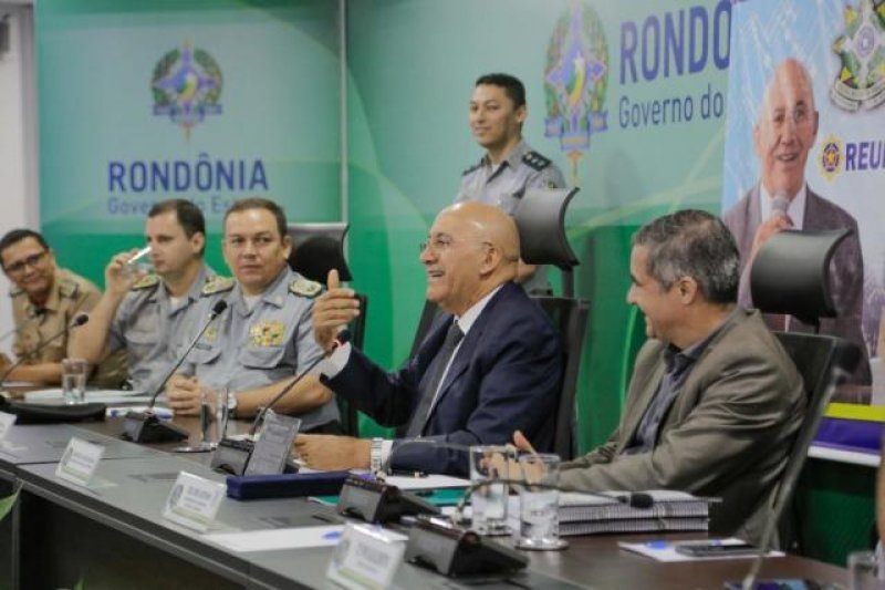 Novo modelo de segurança pública é apresentado a oficiais da PM e Corpo de Bombeiros
