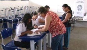 Aprovada a Lei que isenta quem trabalhar em eleições de taxa de inscrição...