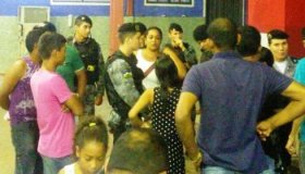 Sintero questiona forte aparato da PM e uso de gás de pimenta em reunião de...