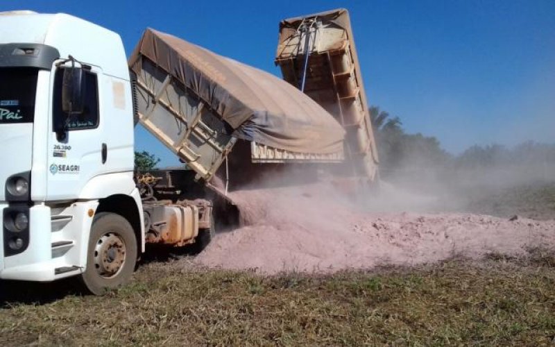 Calcário rondoniense é usado na recuperação de 1 milhão de hectares de capoeiras em todo o estado