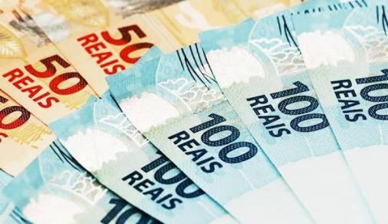 Temer assina decreto definindo salário mínimo de 2018 em R$ 954