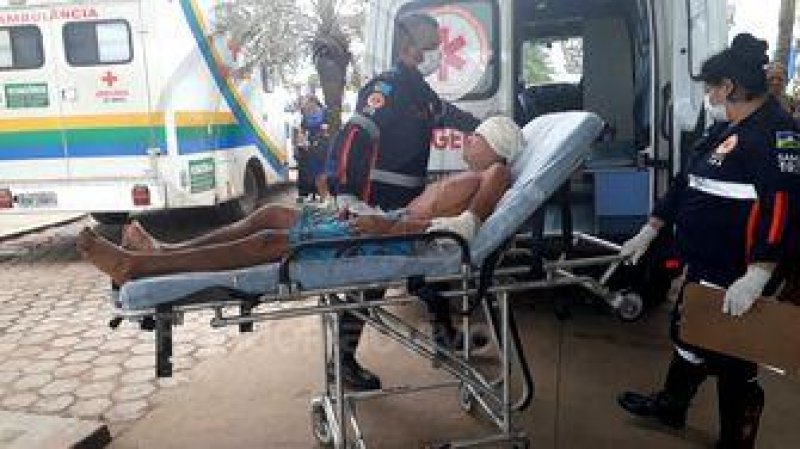 Adolescente é socorrido em estado grave após ser atacado a pauladas, em Porto Velho