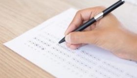 Universidade Federal do Amazonas divulga editais para concursos com salários...