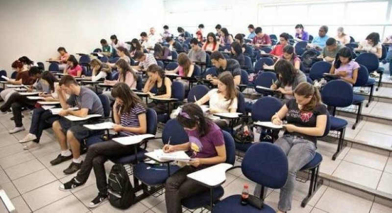 Concursos públicos têm mais de 6.000 oportunidades. Veja as vagas
