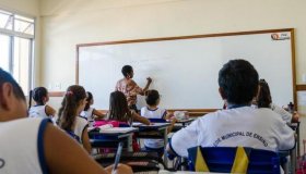 Prefeitura abre processo seletivo para contratação de 65 professores em...
