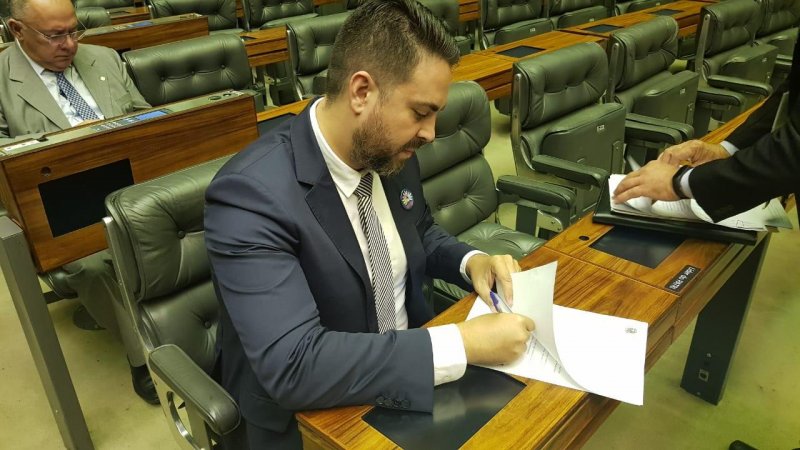 Deputado Léo Moraes protocola criação de Frente Parlamentar contra abusos no sistema elétrico