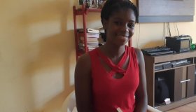 Jovem de 19 anos se torna primeira haitiana a ser aprovada na Unir, em Rondônia