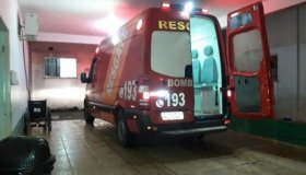 Quatro vítimas são socorridas ao hospital após colisão entre carreta,...