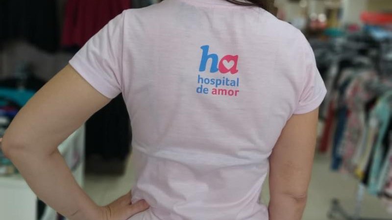 Foto 5 da matéria: Camisetas do 9º Leilão Direito de Viver já estão a venda