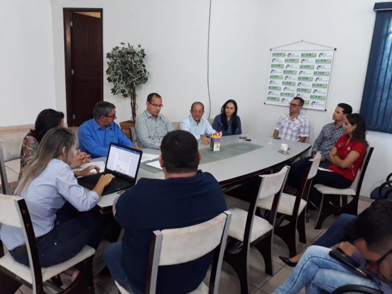 Rolim de Moura adere ao Movimento Rondônia pela Educação