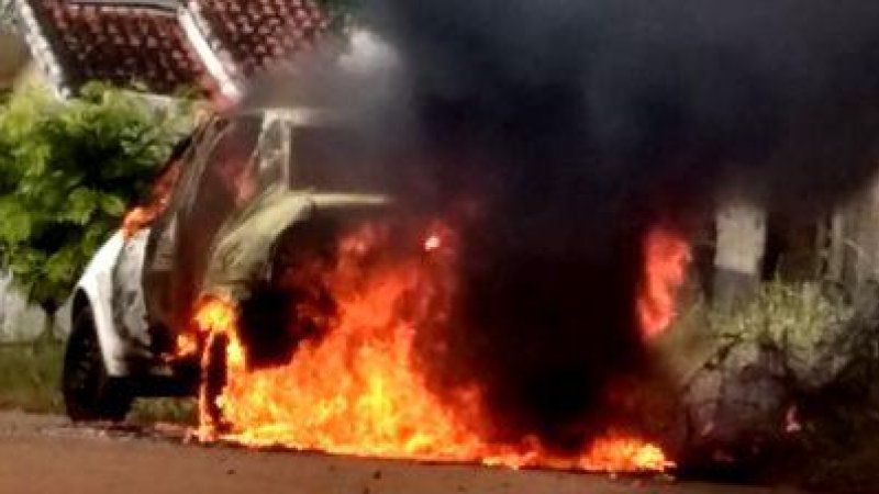 Foto 2 da matéria: Advogado é morto a tiros em frente a Câmara Municipal de Cacoal