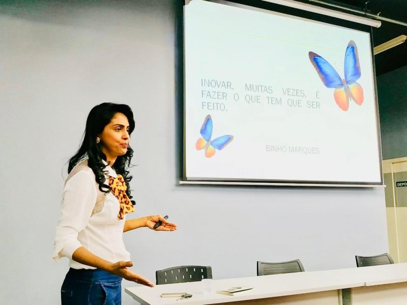 Professora Iran Sandra Marcelino falou sobre práticas inovadoras nos processos de planejamento e avaliação da gestão escolar