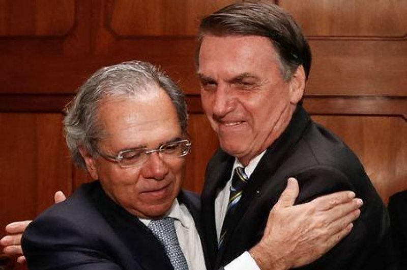 Veto a reajuste atende a pedido de Guedes Isac Nóbrega/PR – 6.5.2019