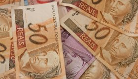 Nota de R$ 200: o que daria para comprar com esse valor no início do Plano Real