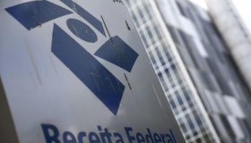 Receita Alerta: tributos e declarações que haviam sido suspensos ou...