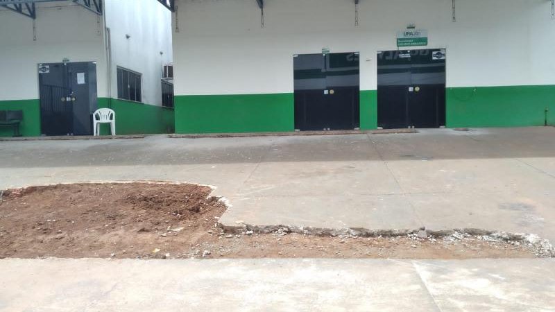 Foto 1 da matéria: Nova rampa facilitará acesso de ambulâncias à UPA em Rolim de Moura
