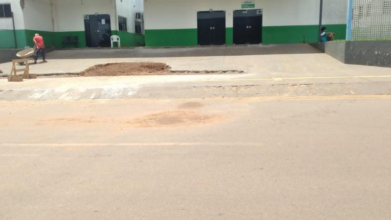 Foto 5 da matéria: Nova rampa facilitará acesso de ambulâncias à UPA em Rolim de Moura