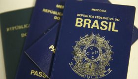 PF vai suspender emissão de novos passaportes por falta de verba