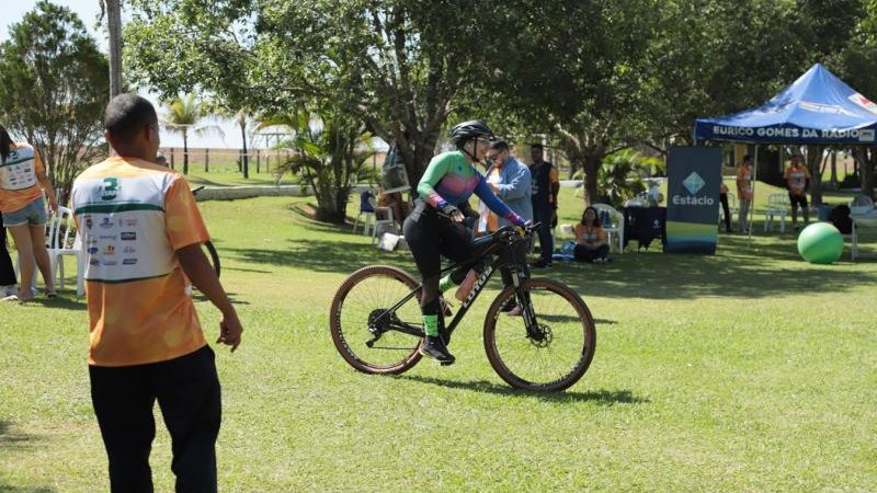 Foto 72 da matéria: Rotary Club de Rolim de Moura promove 3º Desafio esportivo em Rolim de Moura
