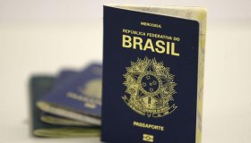 Fila para emissão do passaporte passa de 108 mil pessoas
