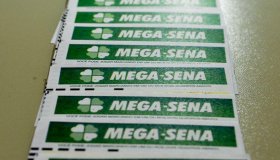 Mega-Sena acumula e próximo concurso deve pagar R$ 125 milhões