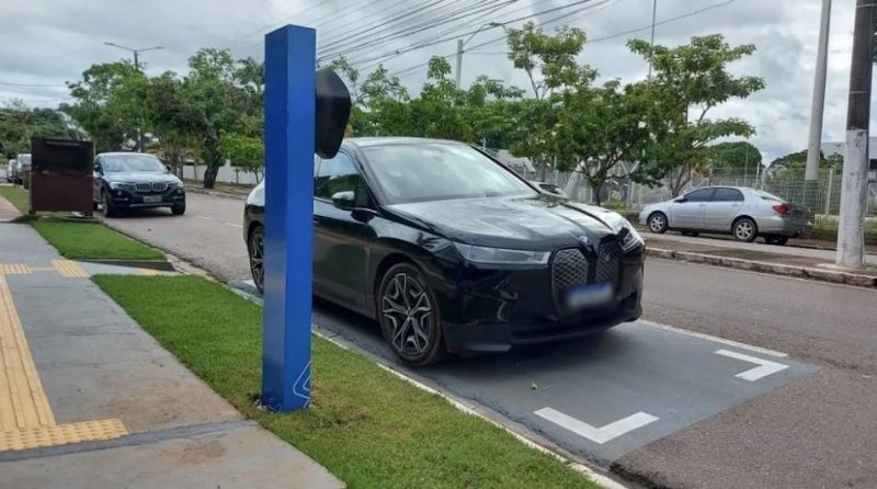 1º posto público para recarga de veículos elétricos é montado em Porto Velho — Foto: Gustavo Luz/Rede Amazônica